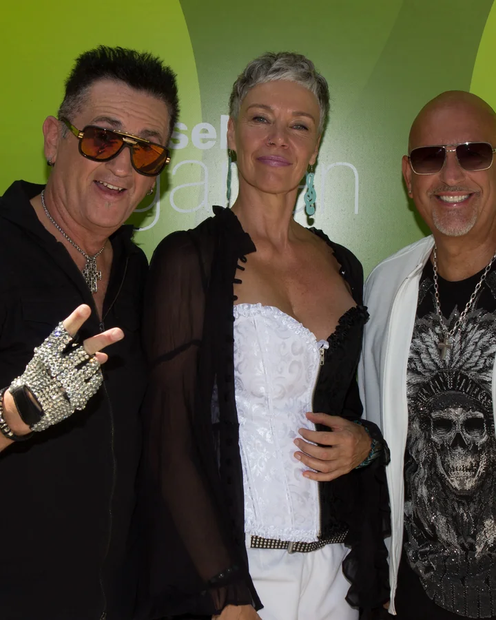 ImageDescription: Masterboy feat. Beatrix Delgado als Gast im ZDF-Fernsehgarten am 12. August 2018 in Mainz. Categories: Masterboy; ZDF-Fernsehgarten 12.08.2018